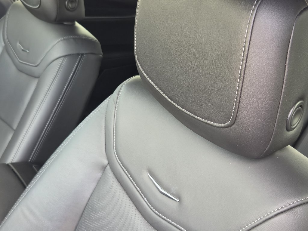 Used 2024 Cadillac XT5 Premium Luxury w/ Technology Package FWD image 16