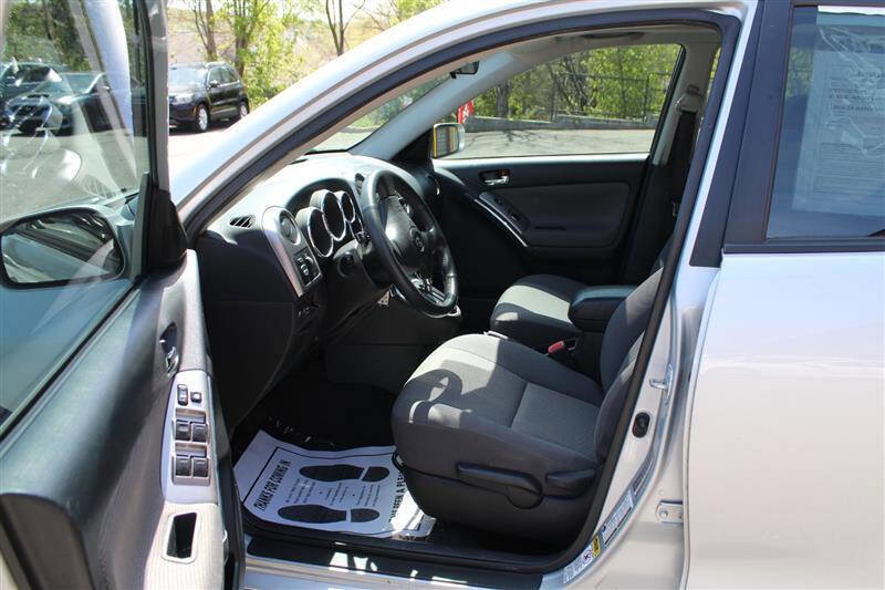 Used 2008 Toyota Matrix image 10