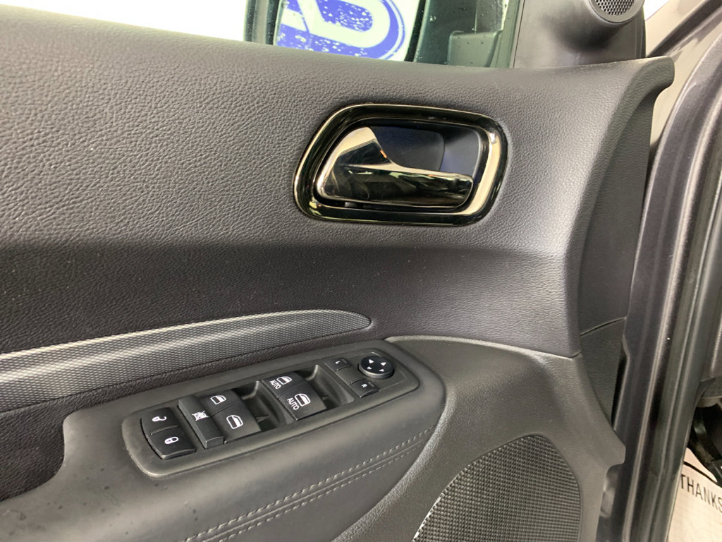 Used 2019 Dodge Durango R/T AWD/4WD image 16
