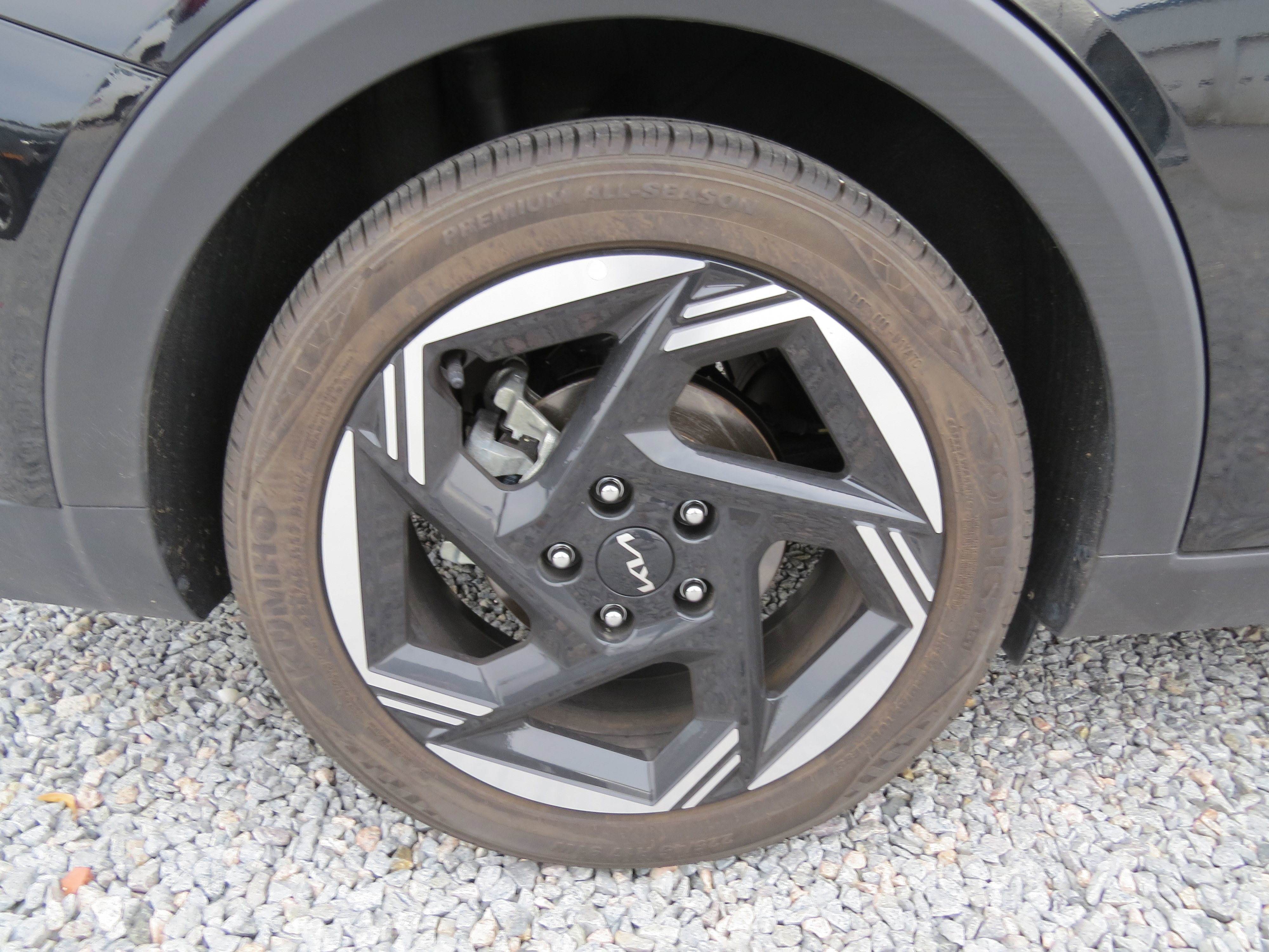 Used 2025 Kia K4 EX image 9