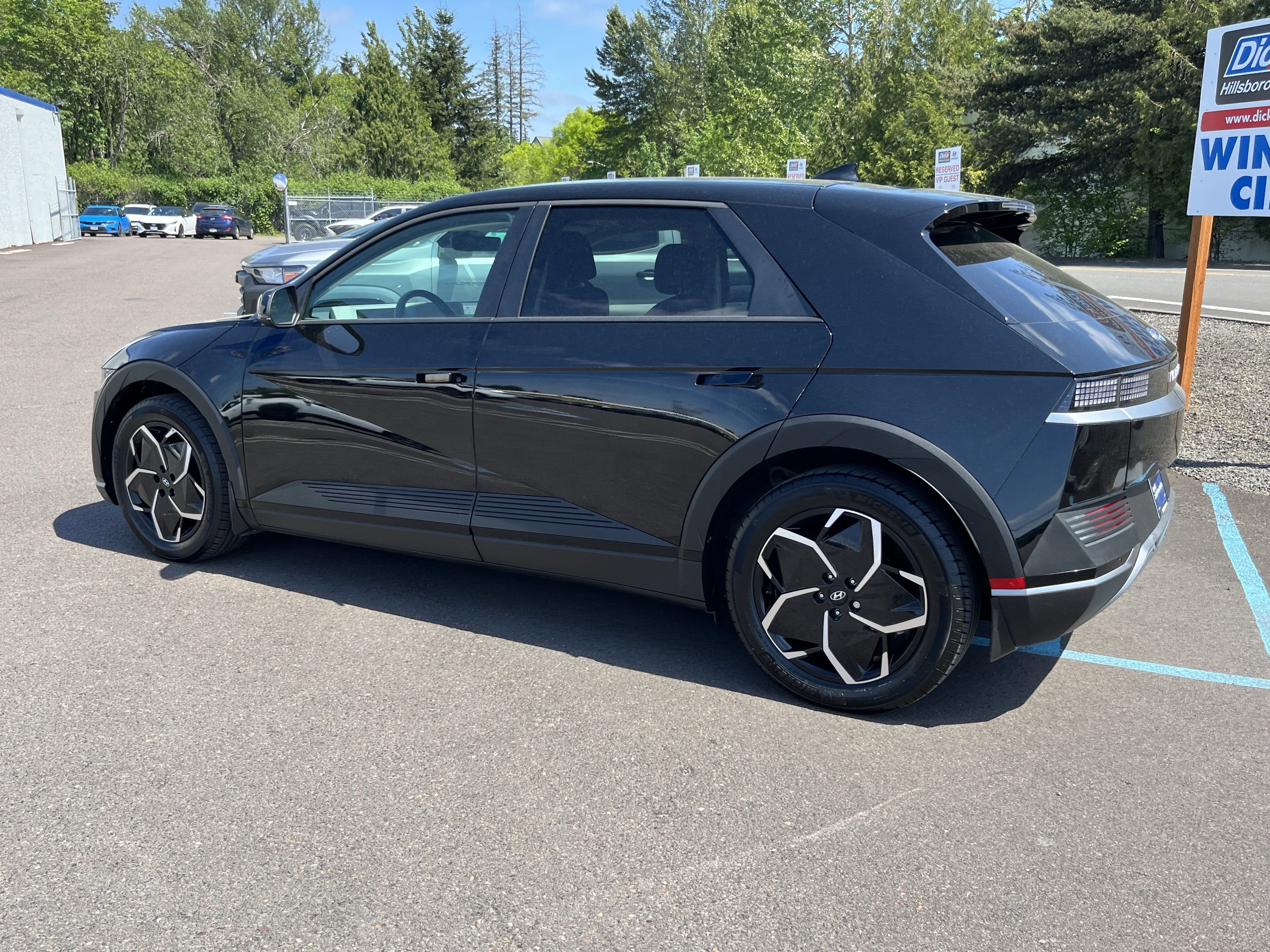 Certified 2024 Hyundai Ioniq 5 SEL AWD/4WD image 3