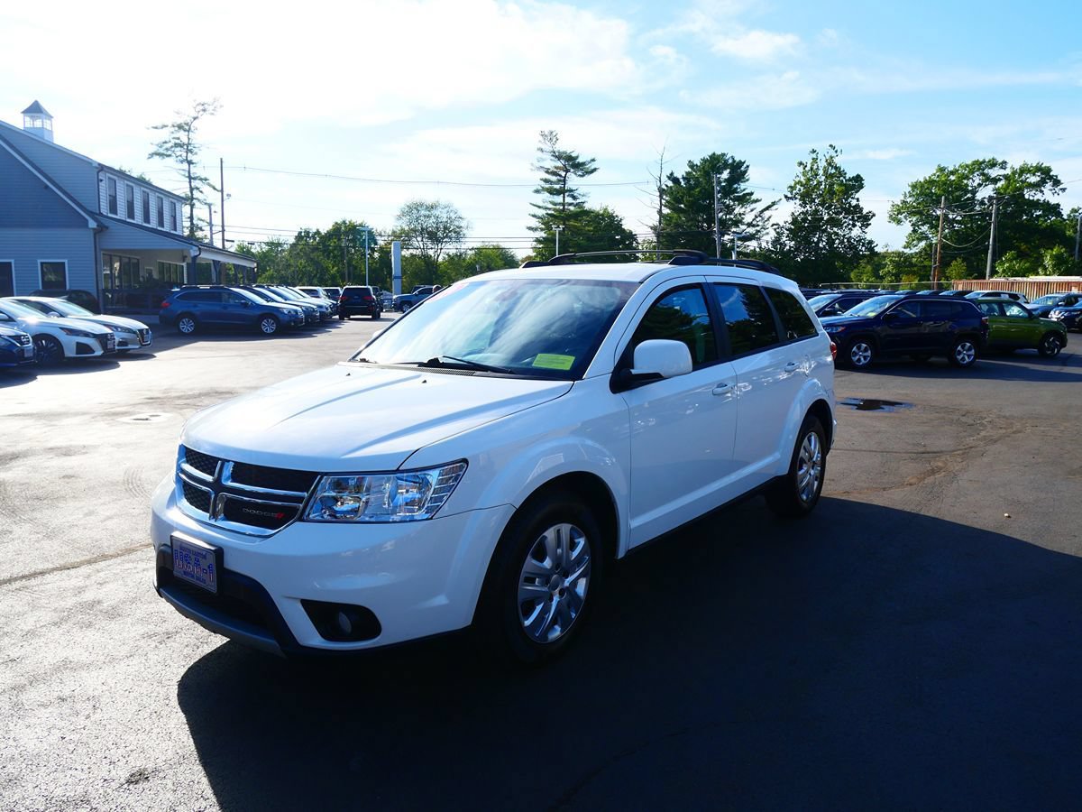 Used 2019 Dodge Journey SE w/ Connectivity Group