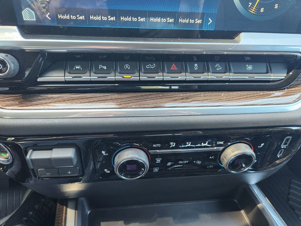 New 2026 Chevrolet Silverado 1500 RST AWD/4WD image 21