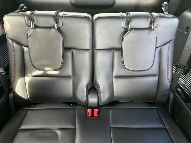 Used 2022 Ford Explorer ST-Line AWD/4WD image 18