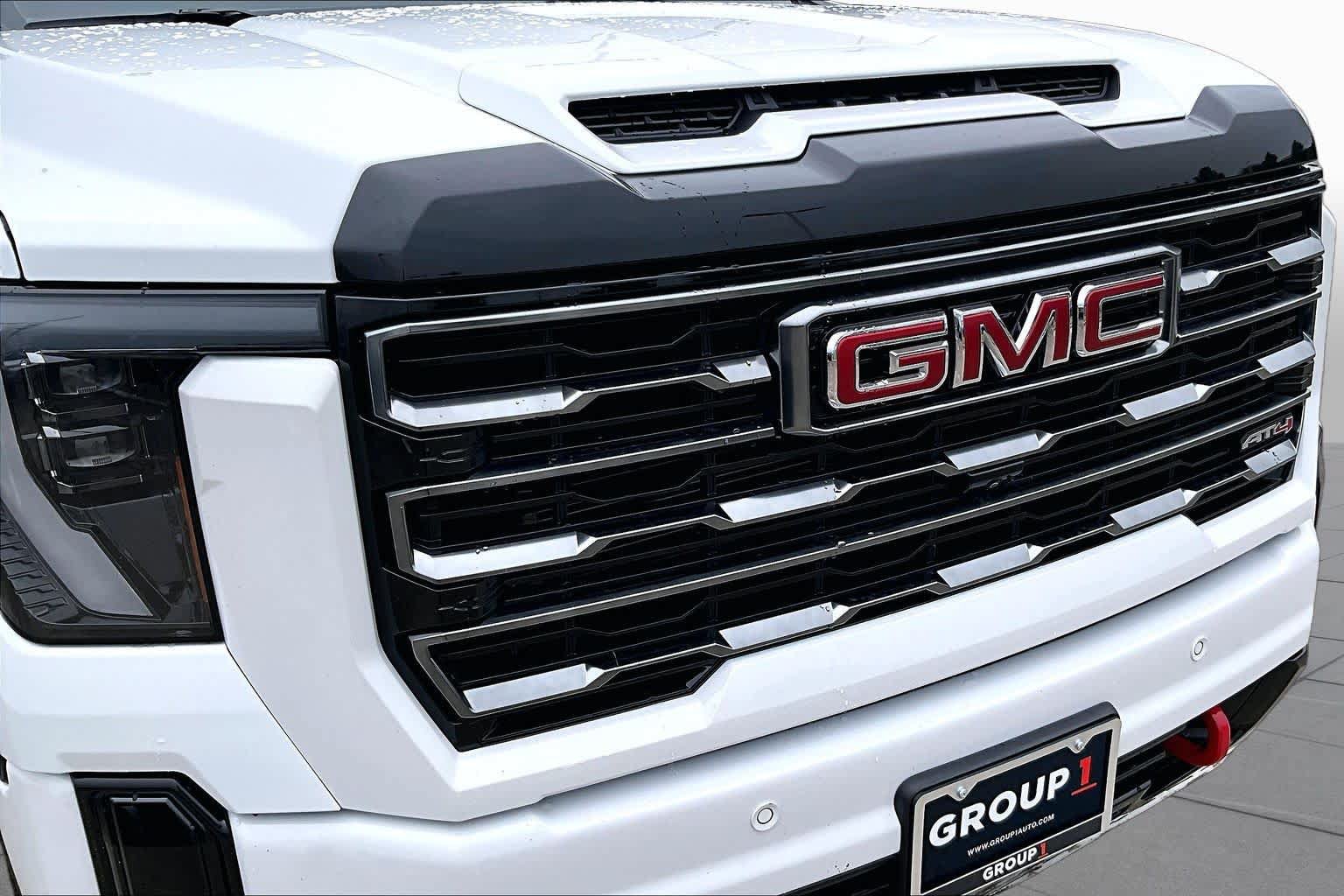 Used 2025 GMC Sierra 2500 AT4 w/ AT4 Premium Plus Package AWD/4WD image 28