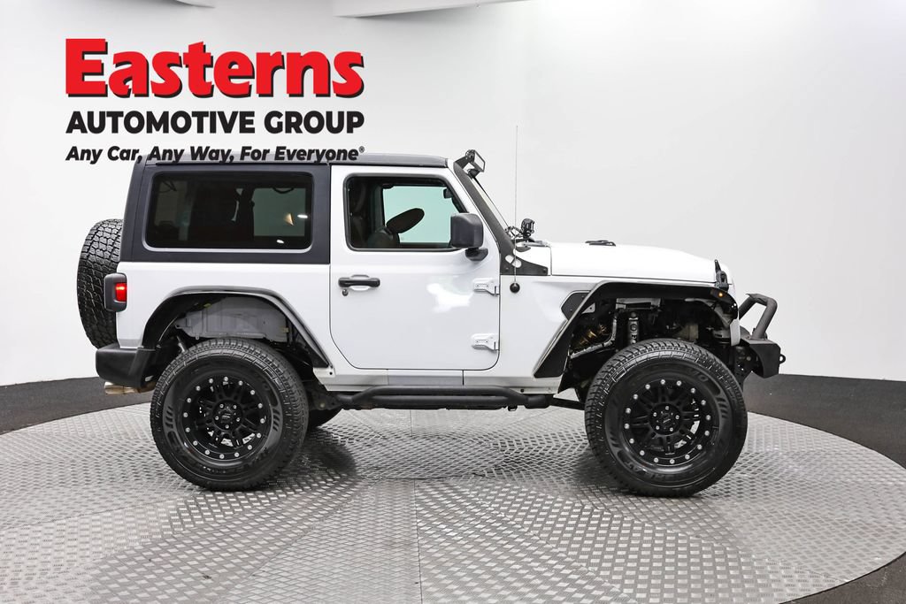 Used 2020 Jeep Wrangler Sport AWD/4WD image 4