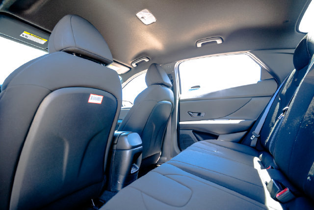 New 2026 Hyundai Elantra Sport FWD image 31