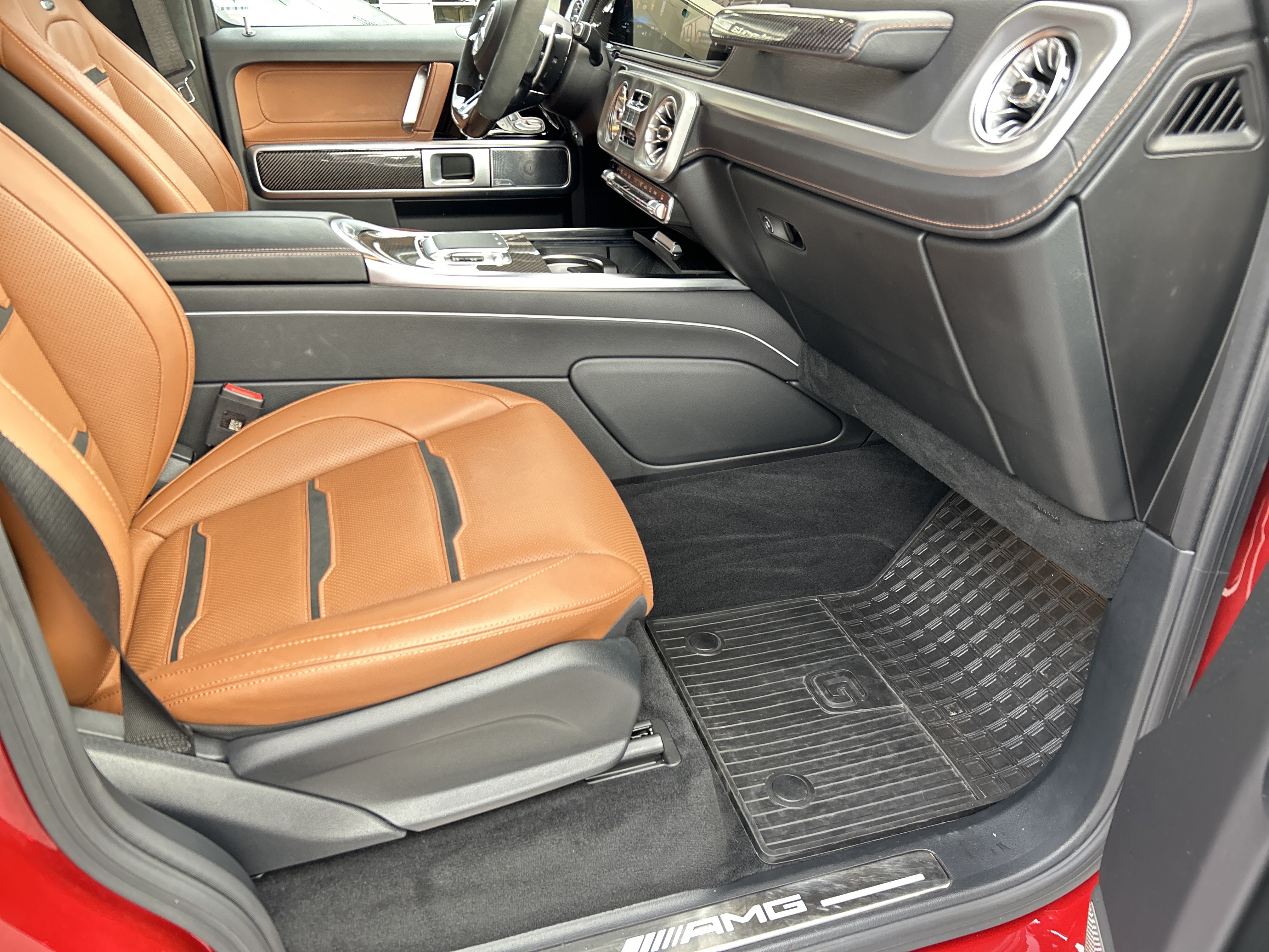 Certified 2025 Mercedes-Benz G 63 AMG 4MATIC image 48