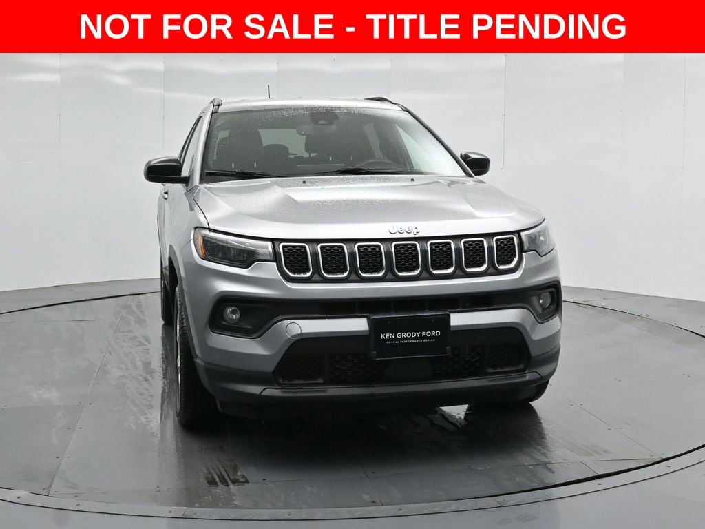 Used 2023 Jeep Compass Latitude image 48