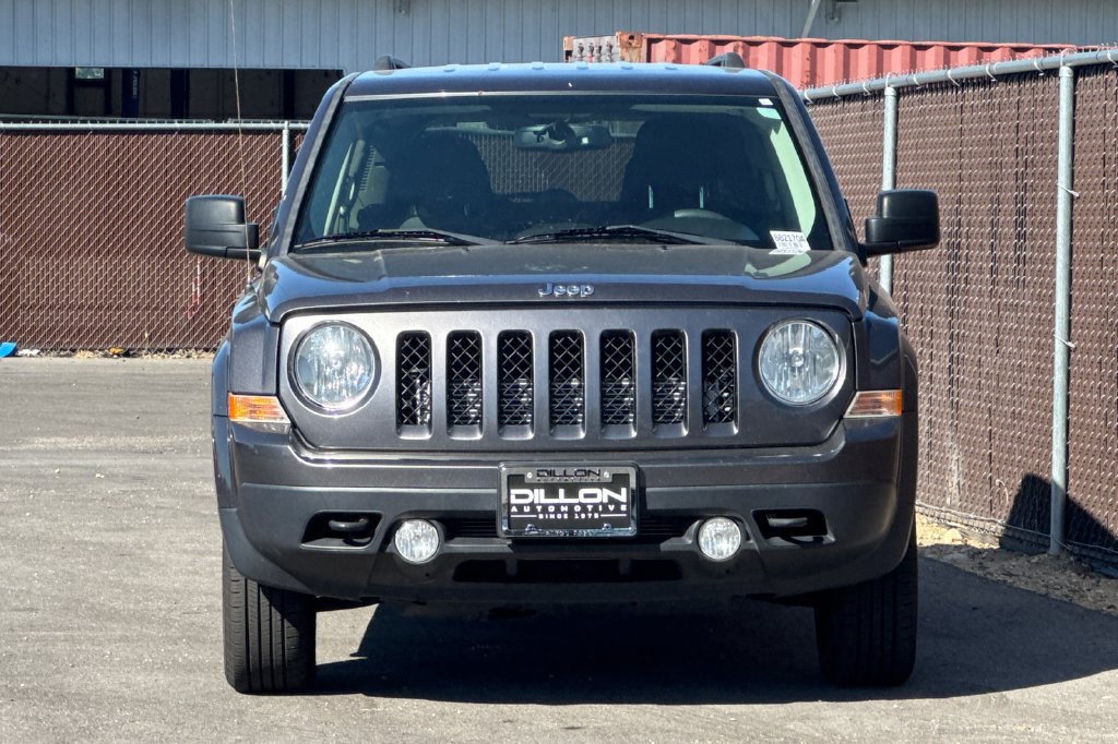 Used 2016 Jeep Patriot Sport w/ Power Value Group AWD/4WD image 12