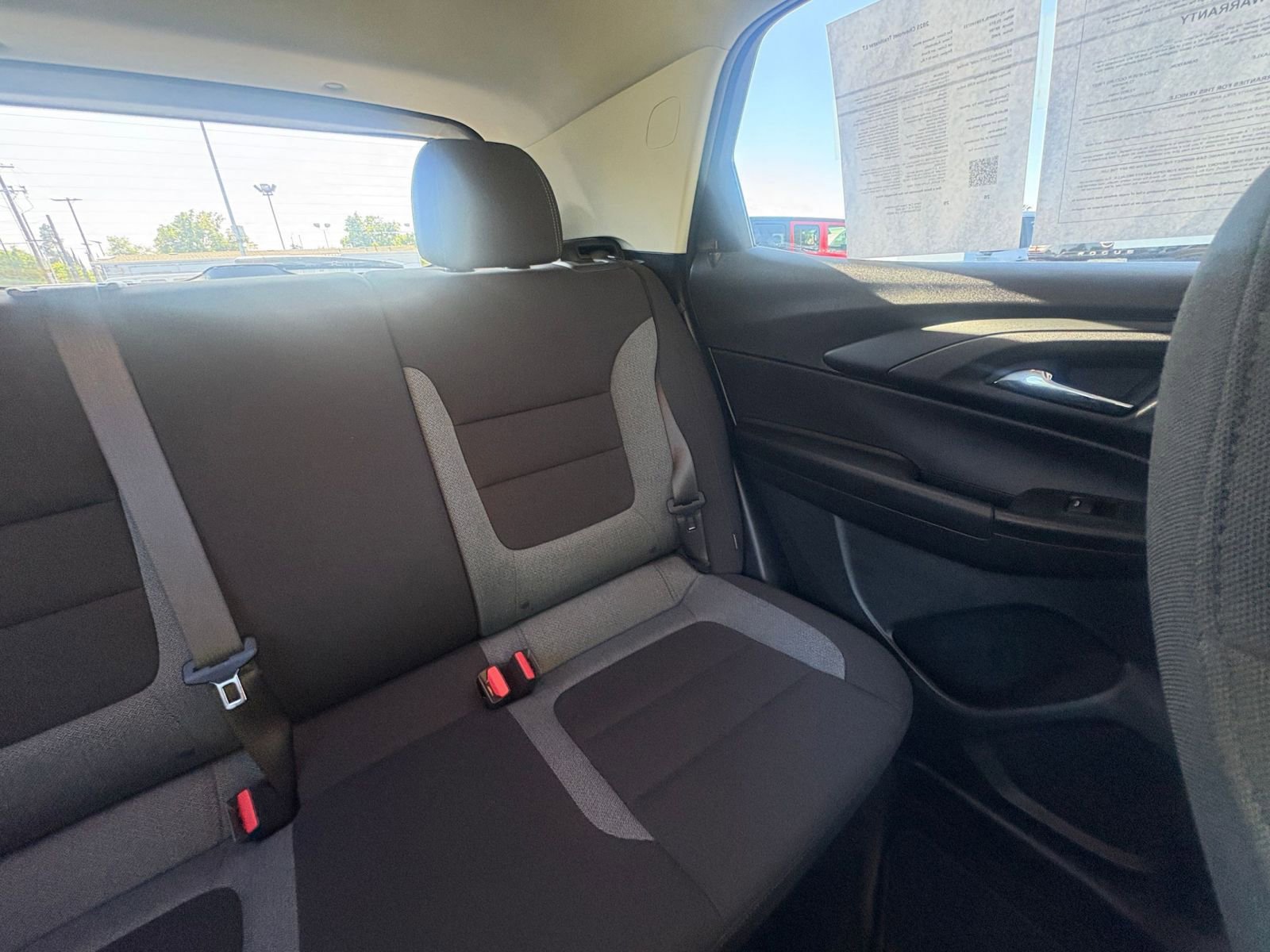 Used 2025 Chevrolet TrailBlazer LT AWD/4WD image 36