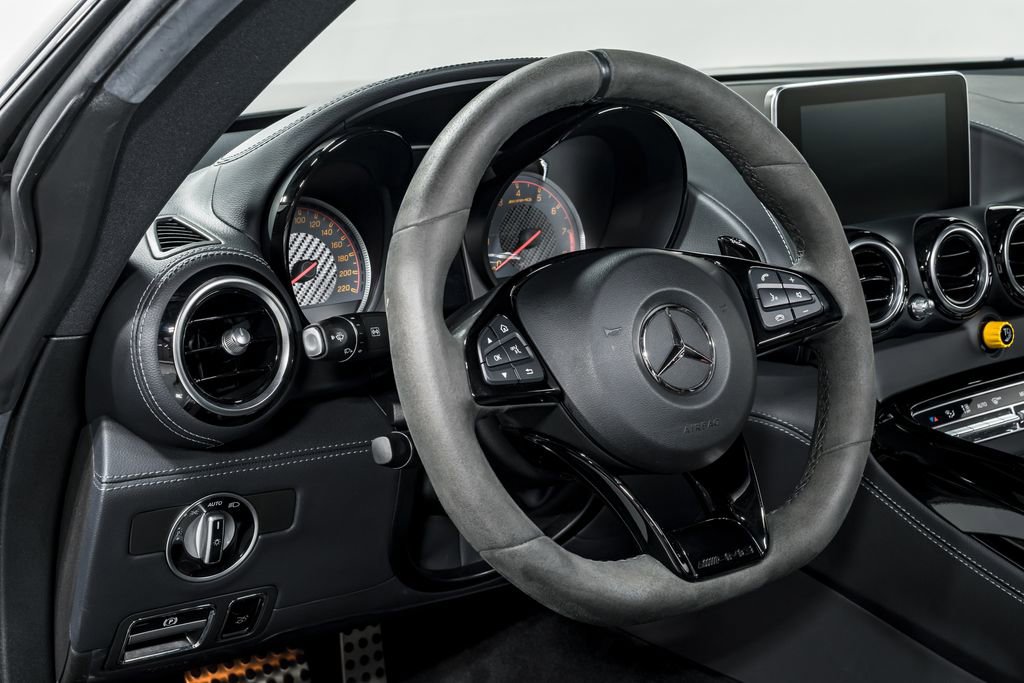 Used 2018 Mercedes-Benz AMG GT R image 13