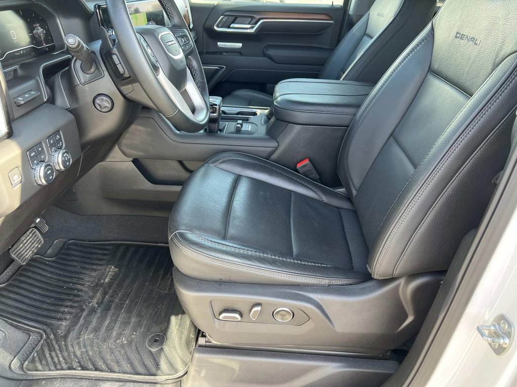 Used 2025 GMC Sierra 1500 Denali w/ Denali Reserve Package image 10