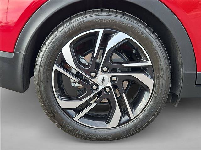 Certified 2023 Chevrolet Bolt LT w/ Infotainment Package FWD image 29