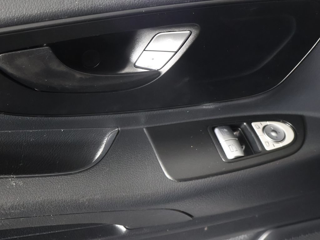 Used 2022 Mercedes-Benz Metris image 22