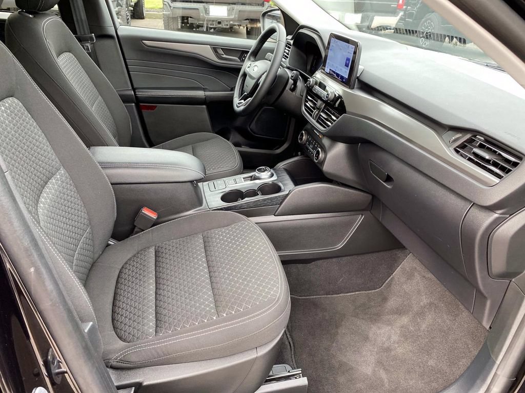 Used 2023 Ford Escape Active AWD/4WD image 25