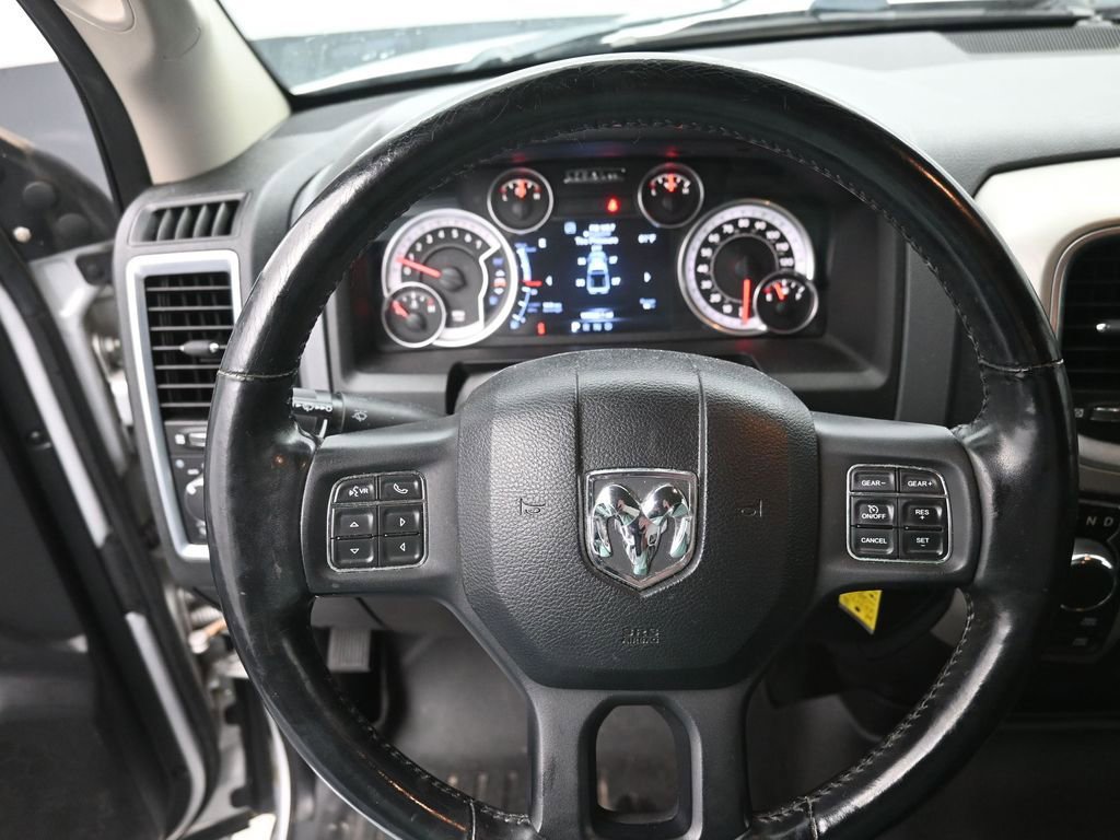 Used 2015 RAM 1500 Big Horn image 3