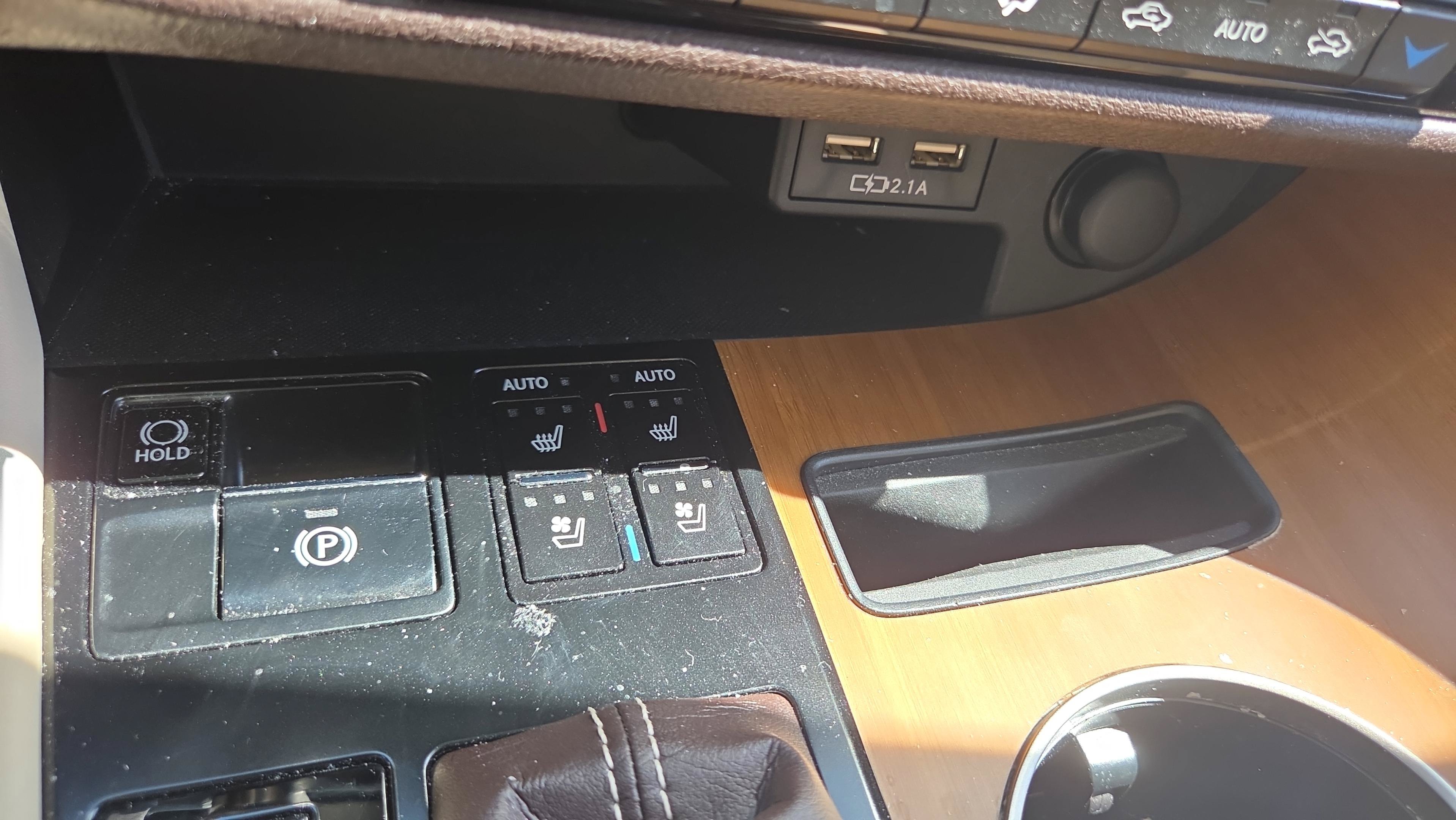 Used 2020 Lexus RX 350 AWD w/ Premium Package image 32