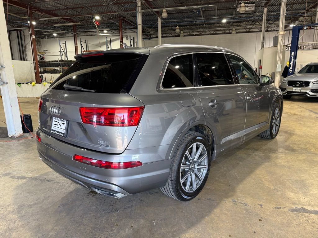 Used 2017 Audi Q7 3.0T Premium Plus AWD/4WD image 7