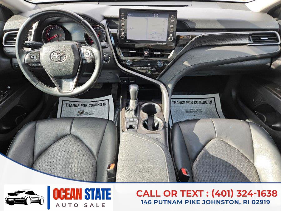Used 2022 Toyota Camry XSE image 16
