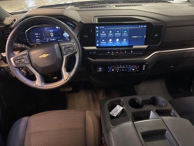 Used 2023 Chevrolet Silverado 1500 LT image 14