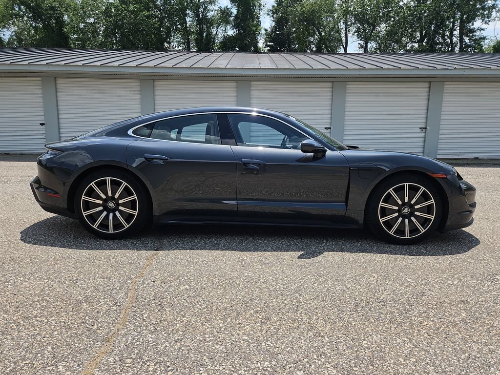Certified 2024 Porsche Taycan 4S AWD/4WD image 8