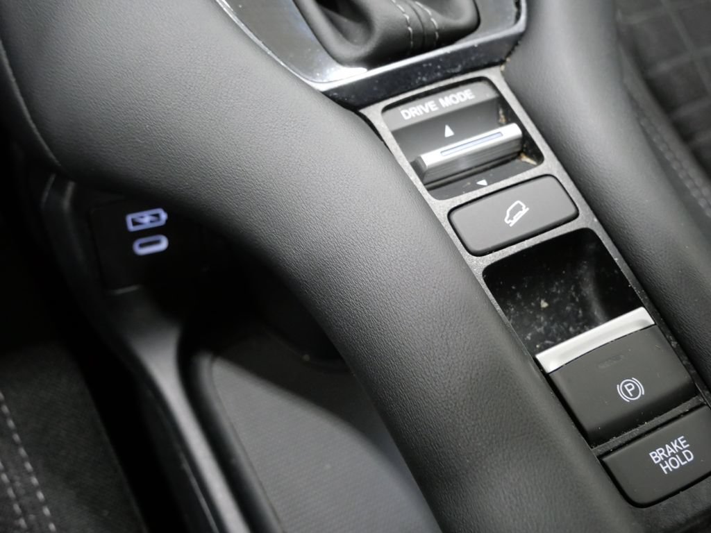 Used 2024 Honda HR-V LX image 21