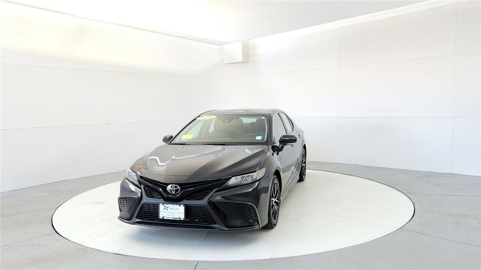 Certified 2024 Toyota Camry SE w/ Cold Weather Package FWD image 2