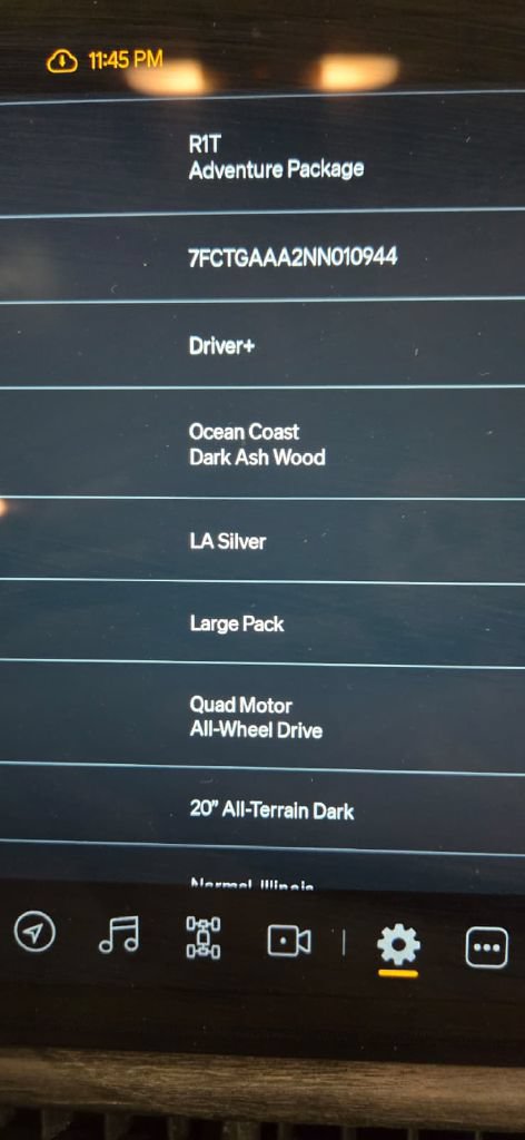 Used 2022 Rivian R1T Adventure AWD/4WD image 8