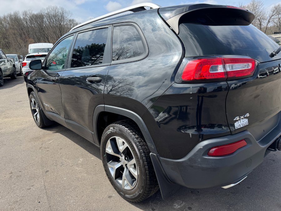 Used 2016 Jeep Cherokee Sport w/ Cold Weather Group AWD/4WD image 10