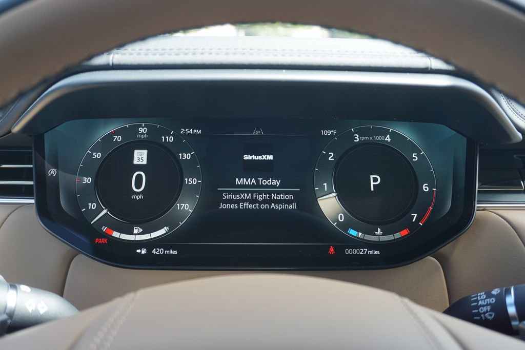 New 2025 Land Rover Range Rover Sport Dynamic SE image 11