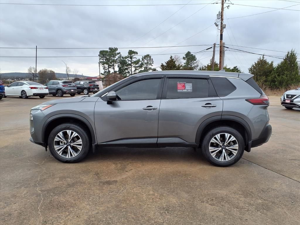 Used 2023 Nissan Rogue SV image 18