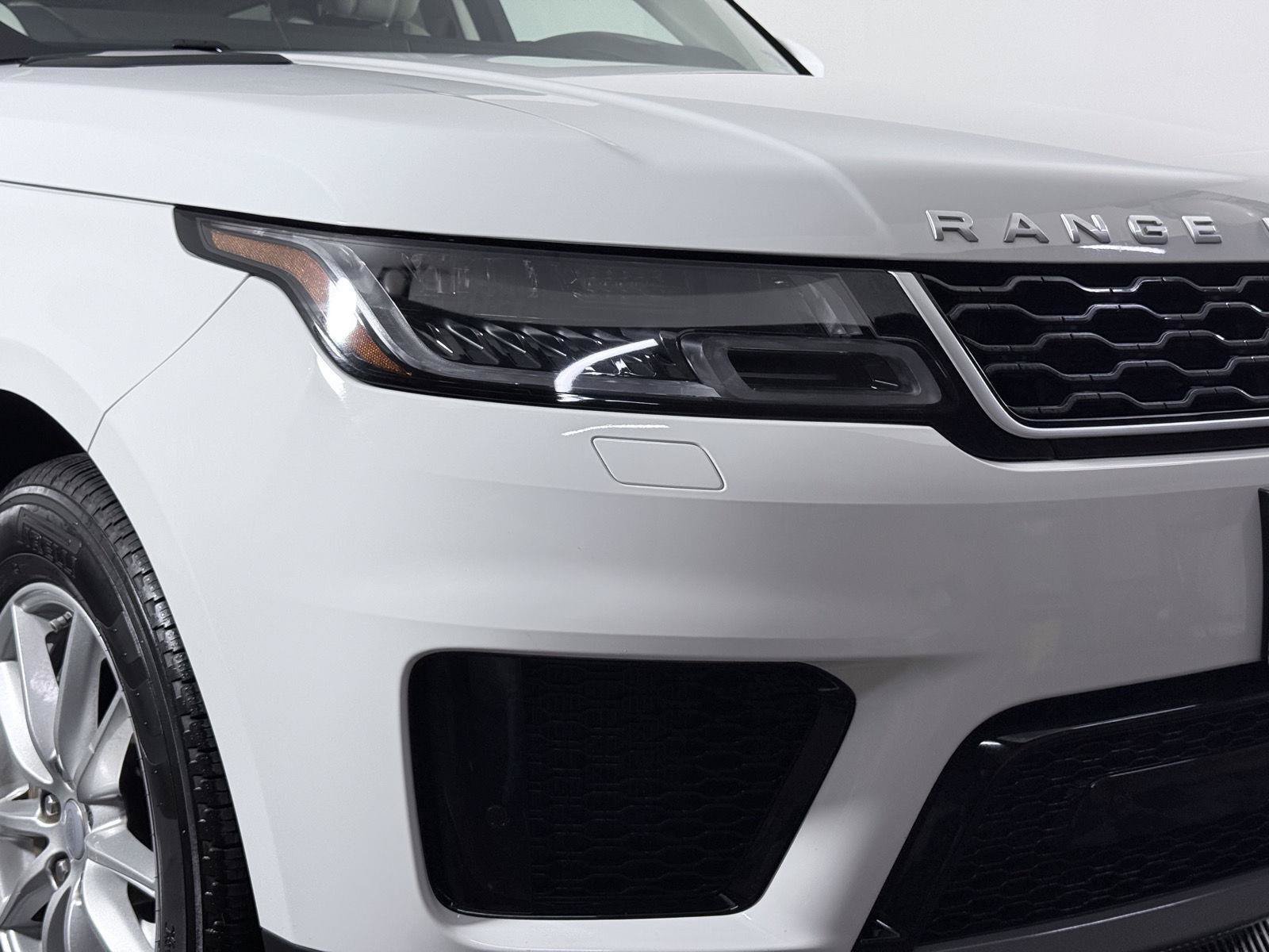 Used 2020 Land Rover Range Rover Sport SE AWD/4WD image 8