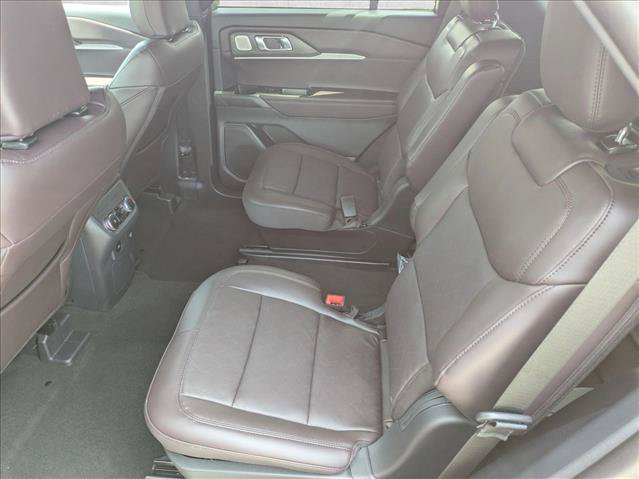 New 2026 Ford Explorer Platinum RWD image 15