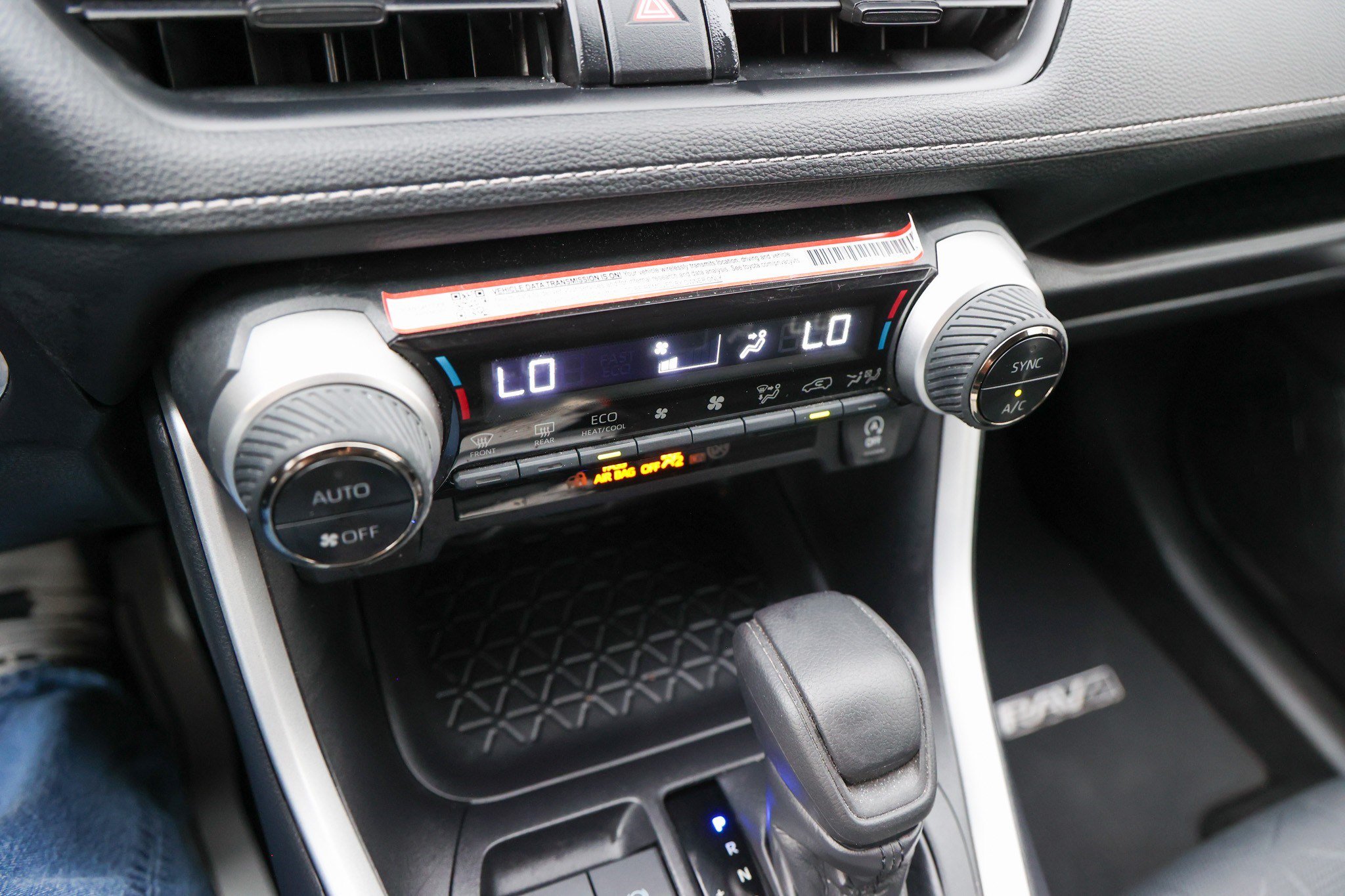 Certified 2025 Toyota RAV4 XLE FWD image 22