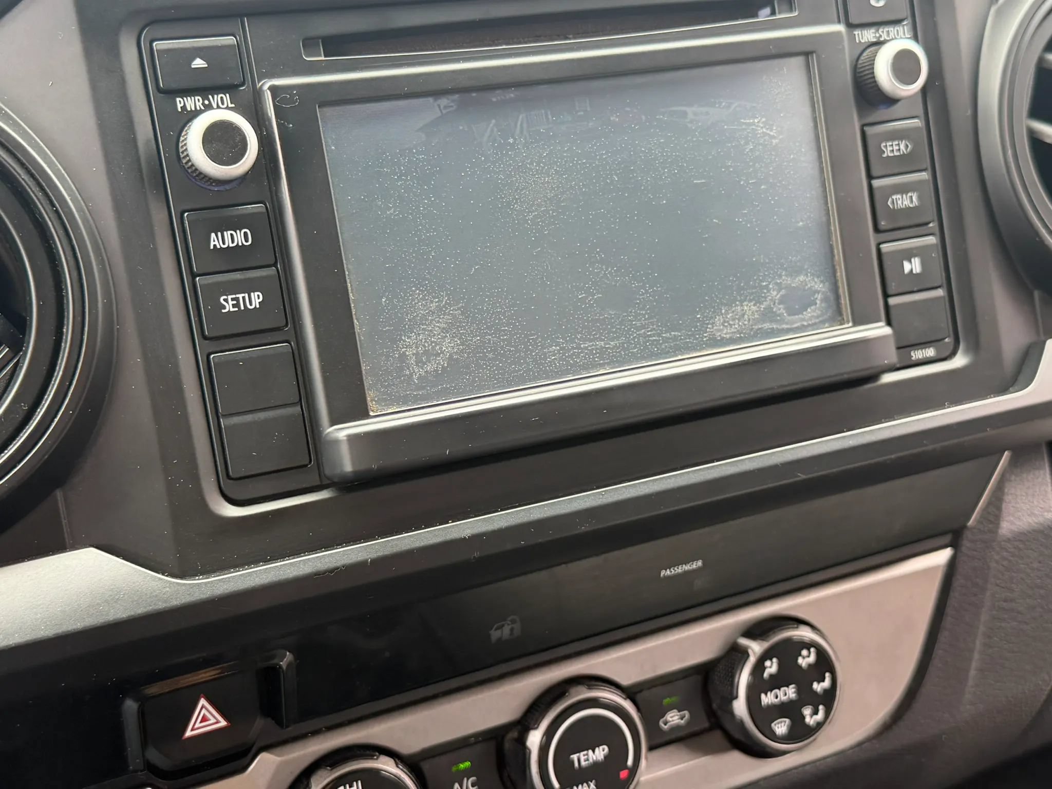 Used 2016 Toyota Tacoma SR RWD image 28