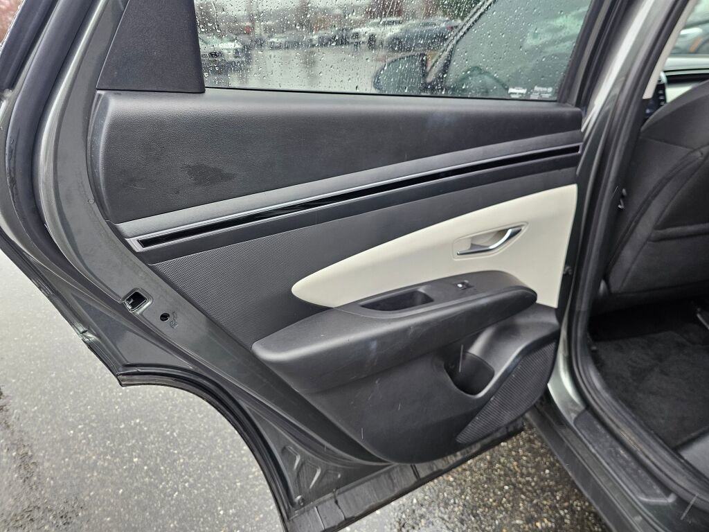 Used 2022 Hyundai Tucson SEL image 19