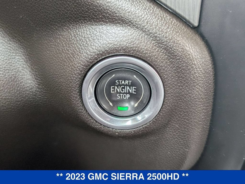 Used 2023 GMC Sierra 2500 Denali w/ Denali Black Diamond Edition AWD/4WD image 32