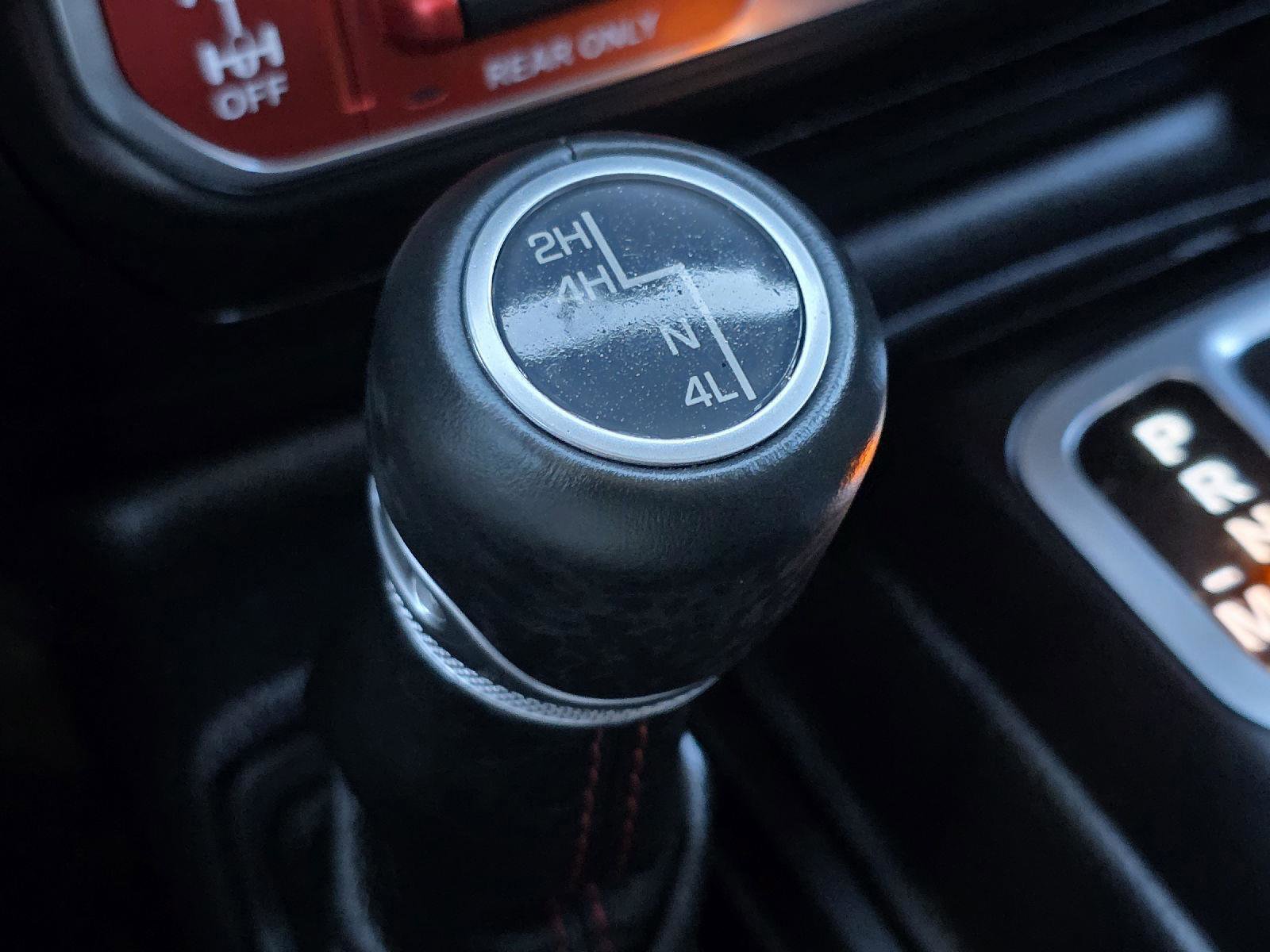 Used 2018 Jeep Wrangler Unlimited Rubicon image 18