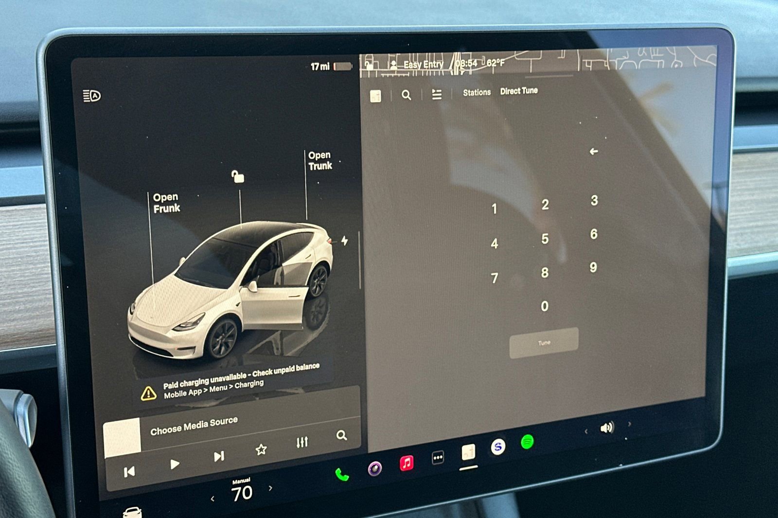 Used 2025 Tesla Model Y Long Range image 25