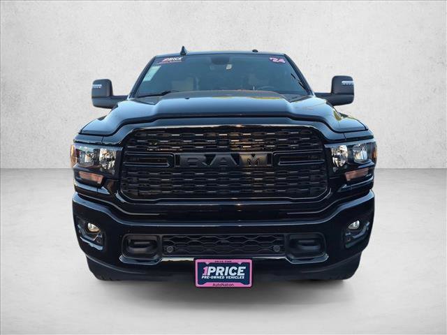 Used 2024 RAM 2500 Big Horn w/ Night Edition AWD/4WD image 2
