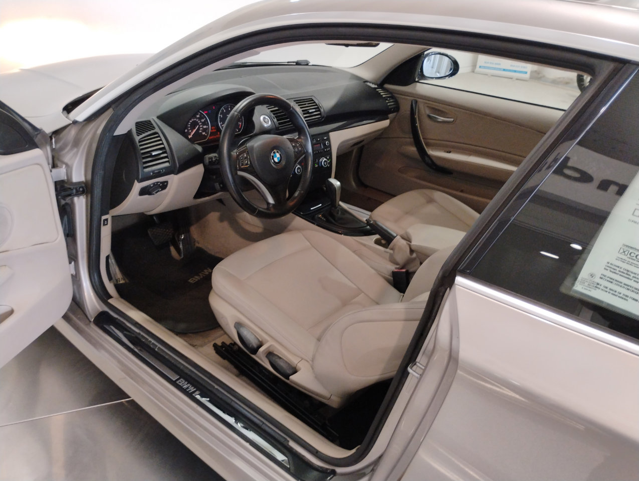 Used 2009 BMW 128i Coupe image 43