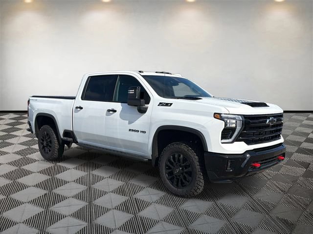 New 2026 Chevrolet Silverado 2500 LTZ AWD/4WD image 3