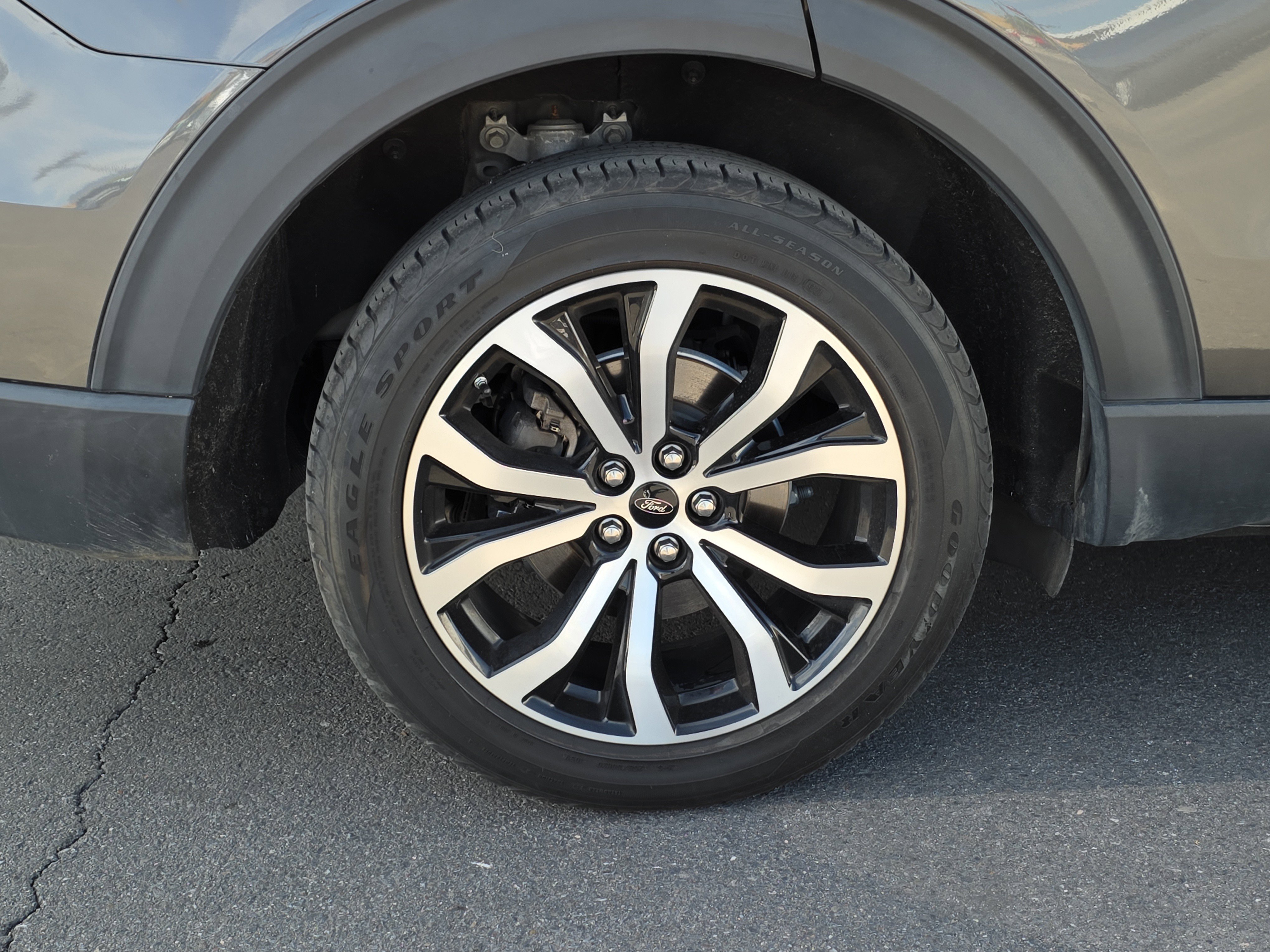 Used 2020 Ford Explorer ST image 10