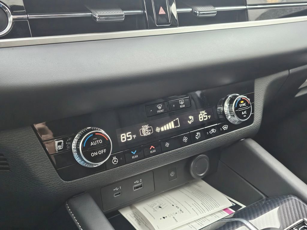 New 2025 Mitsubishi Outlander SEL Black Edition image 22