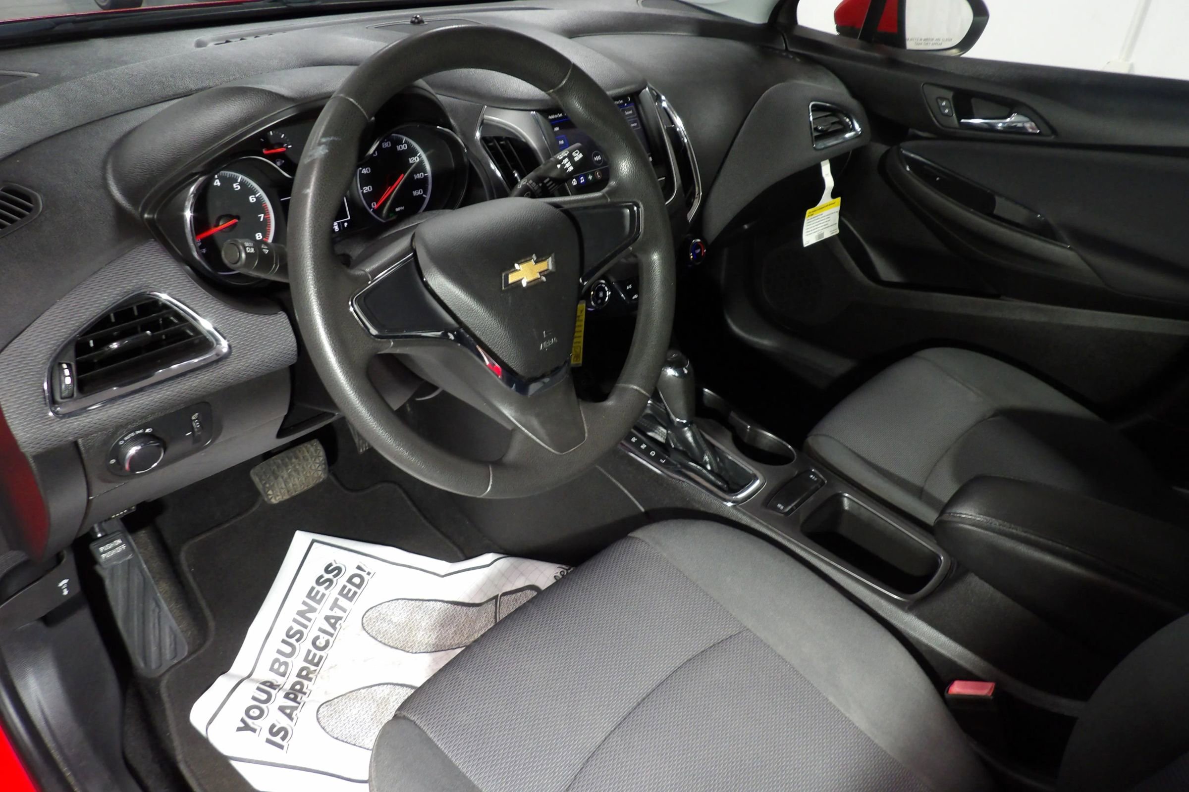 Used 2019 Chevrolet Cruze LS image 8