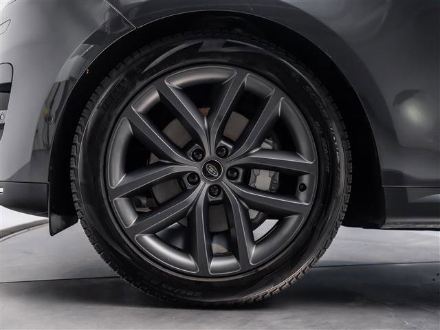 Used 2024 Land Rover Range Rover Sport SE AWD/4WD image 9