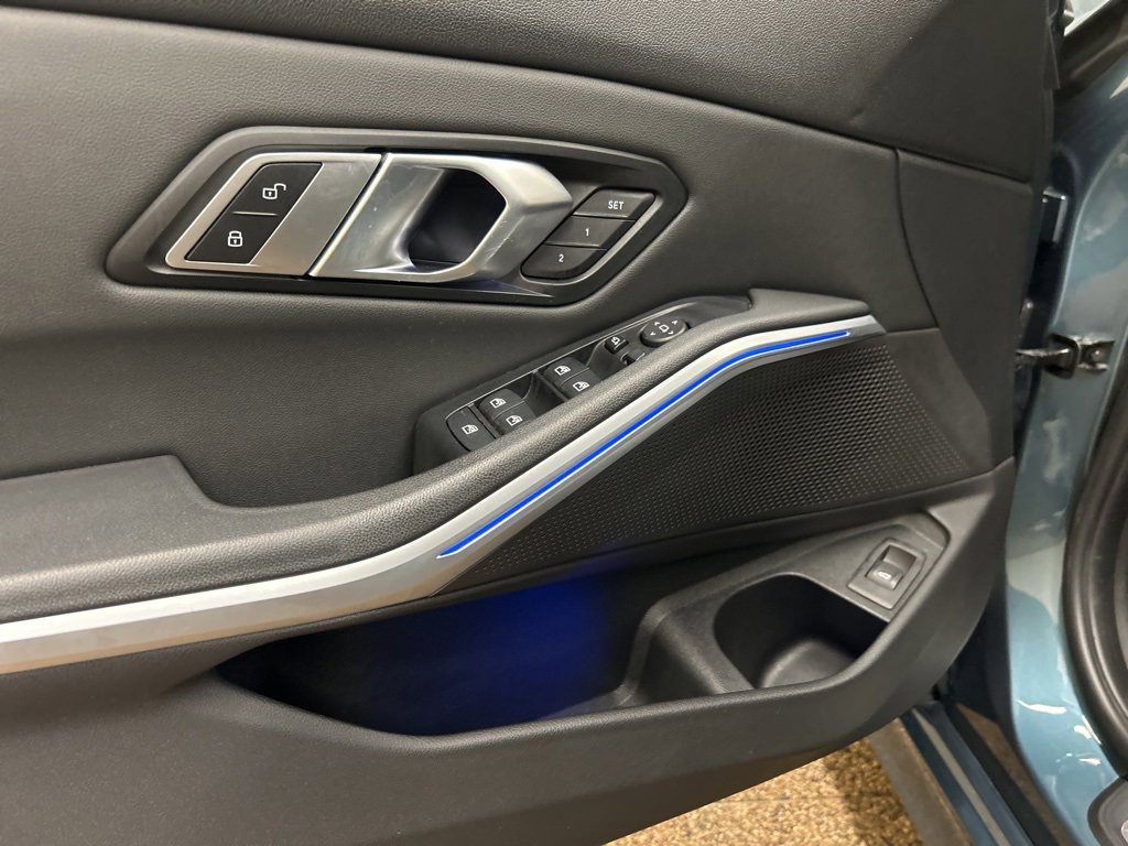 Used 2019 BMW 330i xDrive Sedan w/ Convenience Package image 24