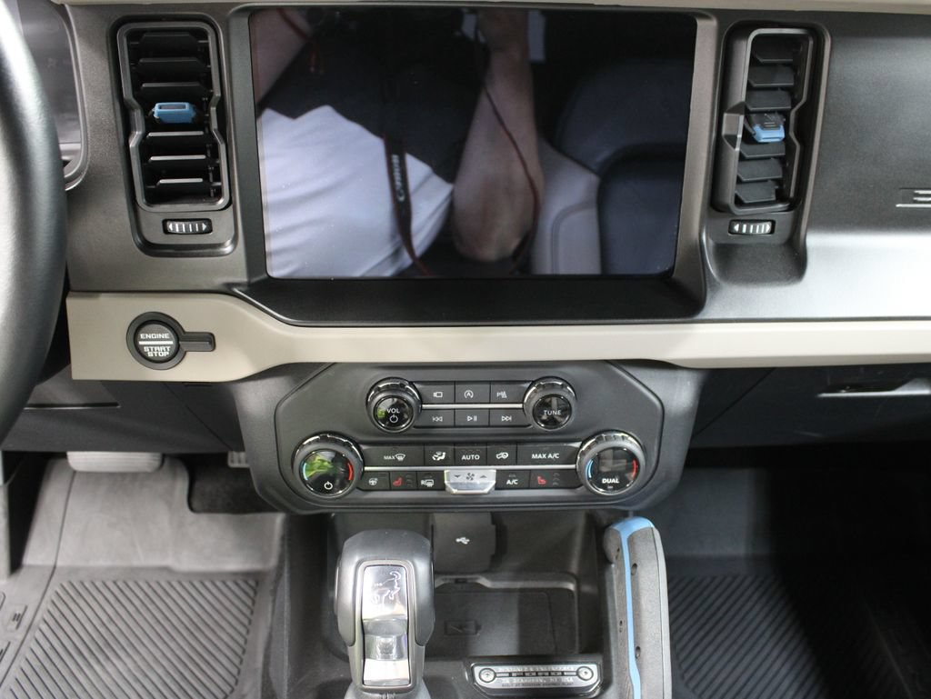 Used 2023 Ford Bronco Wildtrak AWD/4WD image 20