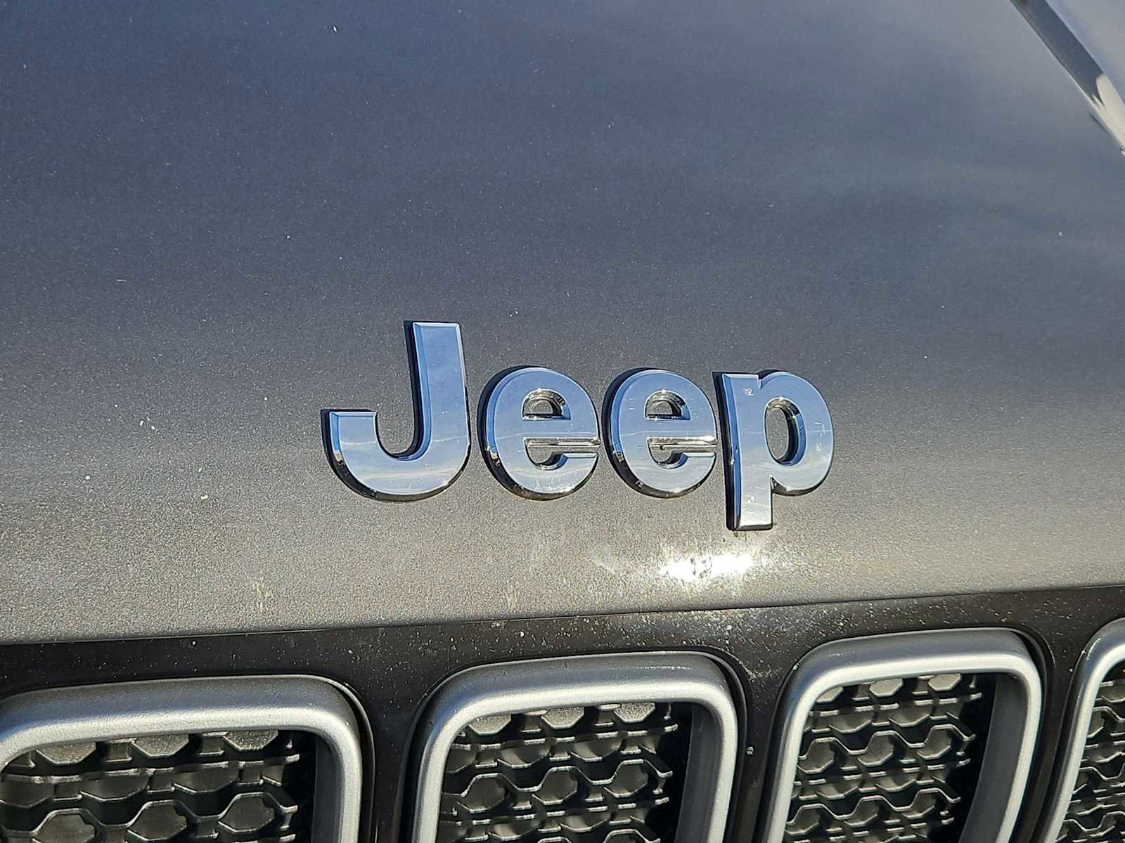 Used 2022 Jeep Renegade Latitude w/ Convenience Group image 12